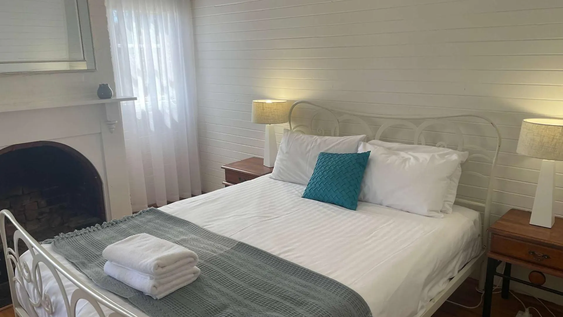 Casa de Férias The Baker'S Cottage In The Heart Of Richmond Sleeps 6 Hobart